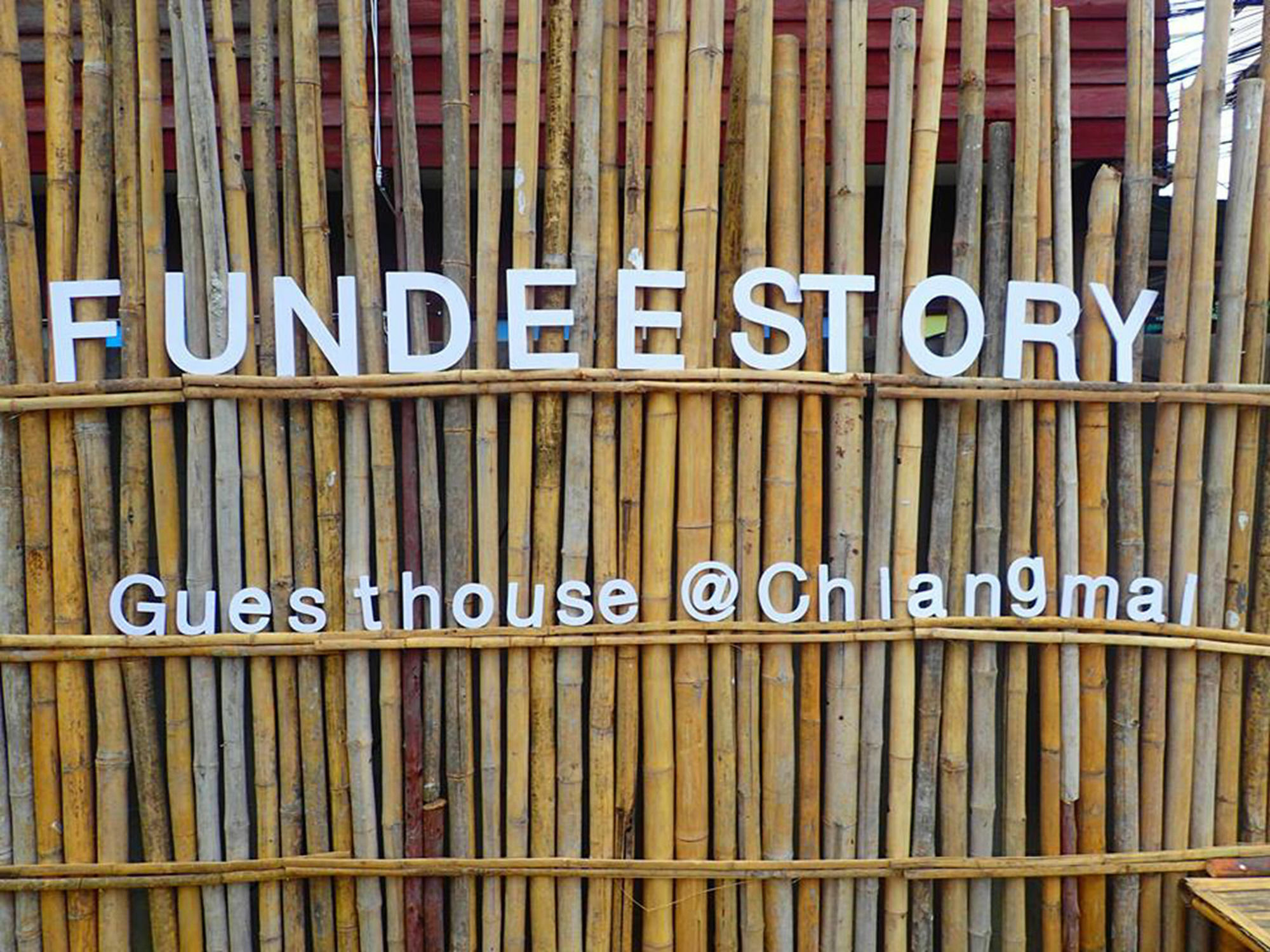 Fundee Story Guesthouse Bamboo House In Chiang Mai Old Town Exterior foto